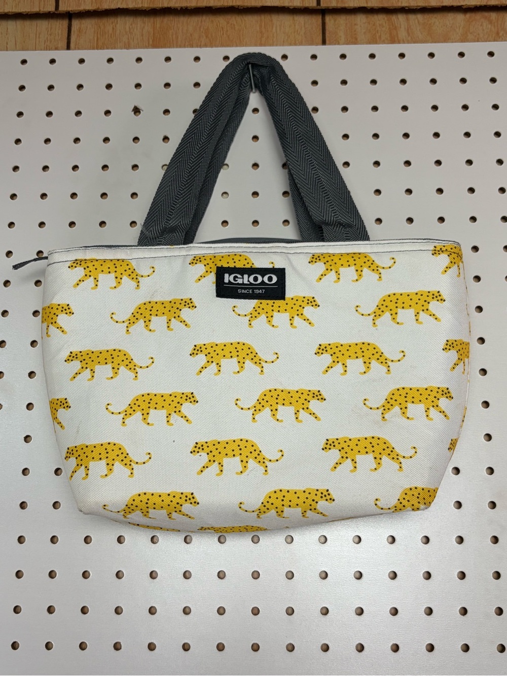Igloo White Tote with Yellow Leopard Print and Gray Handles